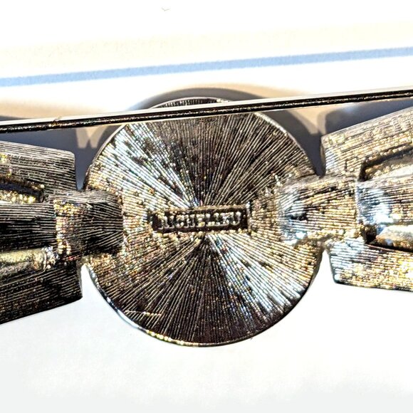 Vintage SIGNED RICHELIEU silver tone FAUX PEARL BROOCH PIN - Picture 3 of 5